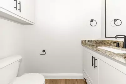 801 Holiday Hills Drive, Mineral Wells, TX 76067 - Photo 25