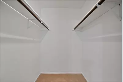 1611 Celeste Court, Arlington, TX 76012 - Photo 17