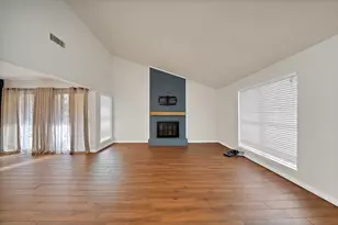 1611 Celeste Ct, Arlington, TX 76012 - Photo 5