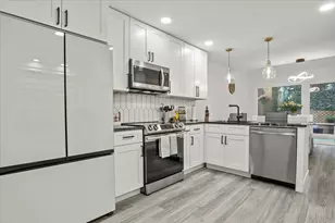 1916 Shorewood Dr, Grapevine, TX 76051 - Photo 13