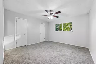2742 E Pepperidge Dr, Lancaster, TX 75134 - Photo 23