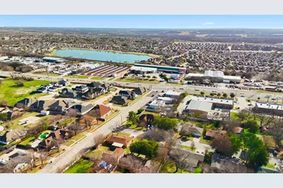 1204 Crestview Drive, Hurst, TX 76053 - Photo 39