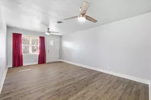 1204 Crestview Dr, Hurst, TX 76053 - Photo 5