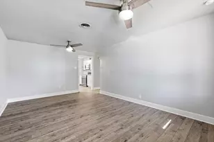 1204 Crestview Dr, Hurst, TX 76053 - Photo 7