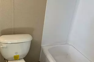 1621 Coral Rd, Pelican Bay, TX 76020 - Photo 5