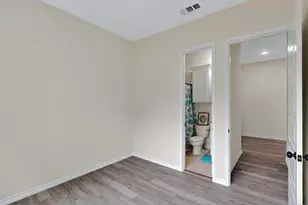 417 Martin Luther King Jr St, Sulphur Springs, TX 75482 - Photo 17