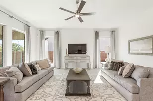 208 Oakcrest Dr, Justin, TX 76247 - Photo 19