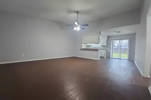 5821 Fair Wind St, Fort Worth, TX 76135 - Photo 5