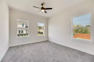 6046 Plum Dale Rd, Dallas, TX 75241 - Photo 19