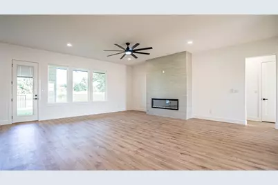 925 Bandon Dunes Drive, Fort Worth, TX 76028 - Photo 11