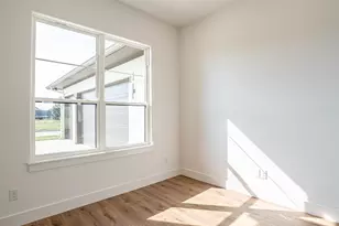 925 Bandon Dunes Dr, Fort Worth, TX 76028 - Photo 21