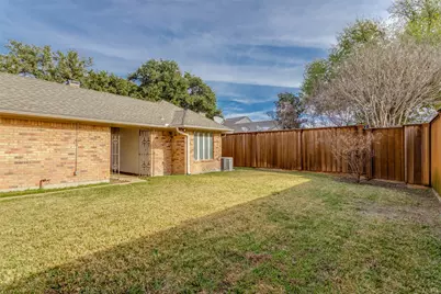 7822 Glenneagle Drive, Dallas, TX 75248 - Photo 33