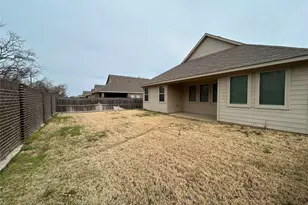 213 Post Oak St, Azle, TX 76020 - Photo 23
