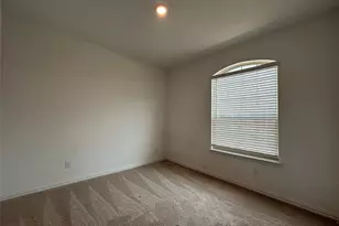 213 Post Oak St, Azle, TX 76020 - Photo 5