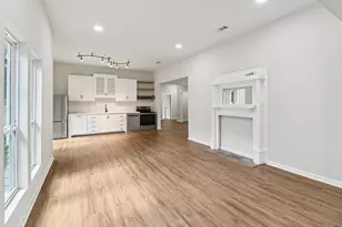 403 S Willomet Ave, Dallas, TX 75208 - Photo 1