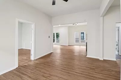 403 S Willomet Avenue, Dallas, TX 75208 - Photo 5