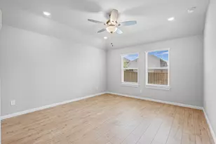 1345 Water Canna Dr, Justin, TX 76247 - Photo 9