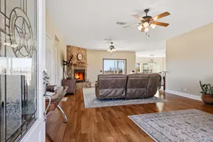 643 Co Rd 2992, Windom, TX 75492 - Photo 23