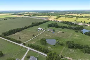 643 Co Rd 2992, Windom, TX 75492 - Photo 3