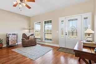 643 Co Rd 2992, Windom, TX 75492 - Photo 25