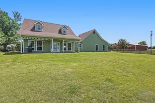 643 Co Rd 2992, Windom, TX 75492 - Photo 5