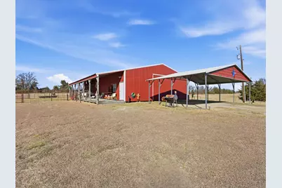 643 Cr 2992, Windom, TX 75492 - Photo 9