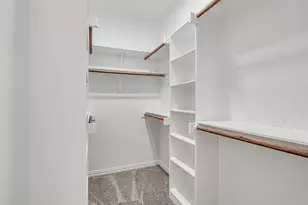 2513 Birdell Ct, Fort Worth, TX 76105 - Photo 15