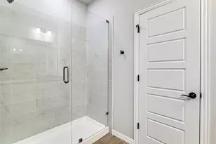 2513 Birdell Ct, Fort Worth, TX 76105 - Photo 17