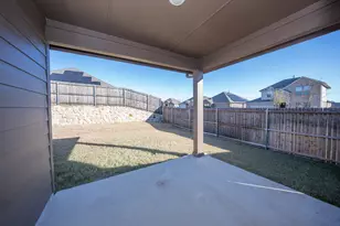 400 Willow View Way, Princeton, TX 75407 - Photo 11