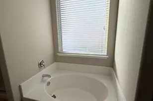 725 Hartsfield, Aubrey, TX 76227 - Photo 13