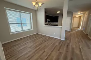 725 Hartsfield, Aubrey, TX 76227 - Photo 3