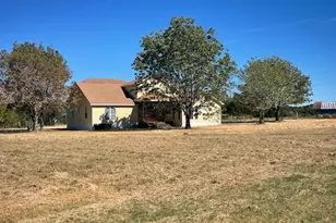 670 Vz County Road 3822, Wills Point, TX 75169 - Photo 1