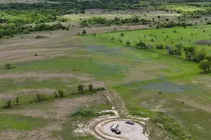 103 Mdw Vw Trl, Hillsboro, TX 76645 - Photo 1