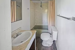 709 Cedarcrest Dr, Tool, TX 75143 - Photo 13