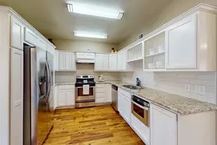 816 Chaparral Circle, Bedford, TX 76022 - Photo 9