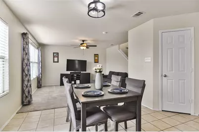 1930 Castaway Drive, Dallas, TX 75051 - Photo 11