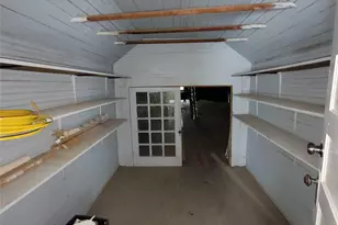 1325 W 13th Ave, Corsicana, TX 75110 - Photo 25