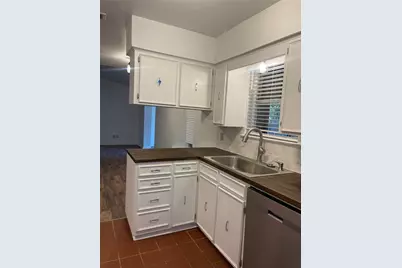 2302 Mercedes Road, Denton, TX 76205 - Photo 11