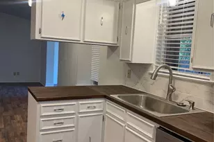 2302 Mercedes Rd, Denton, TX 76205 - Photo 11