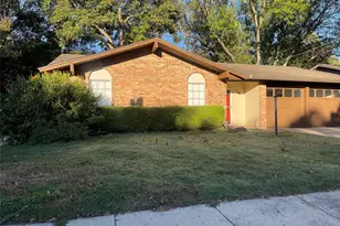 2302 Mercedes Rd, Denton, TX 76205 - Photo 35