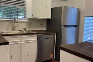 2302 Mercedes Rd, Denton, TX 76205 - Photo 13