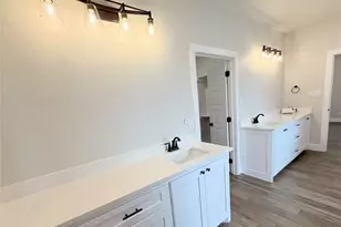 1013 Sabrina Ct, Weatherford, TX 76085 - Photo 13