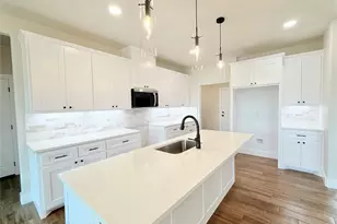 1013 Sabrina Ct, Weatherford, TX 76085 - Photo 9
