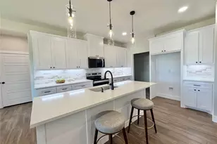 1013 Sabrina Ct, Weatherford, TX 76085 - Photo 13