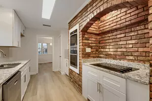 8026 Westover Dr, Dallas, TX 75231 - Photo 13