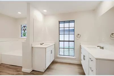 8026 Westover Drive, Dallas, TX 75231 - Photo 23