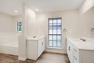 8026 Westover Dr, Dallas, TX 75231 - Photo 23