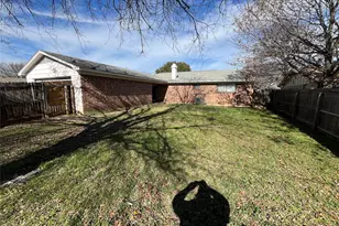 422 Bella St, Duncanville, TX 75137 - Photo 27