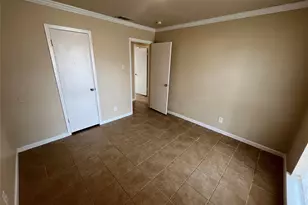 422 Bella St, Duncanville, TX 75137 - Photo 23