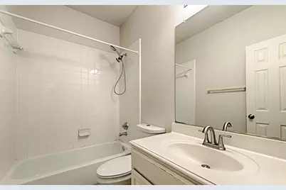 9701 Thorncliff Drive, Frisco, TX 75035 - Photo 13